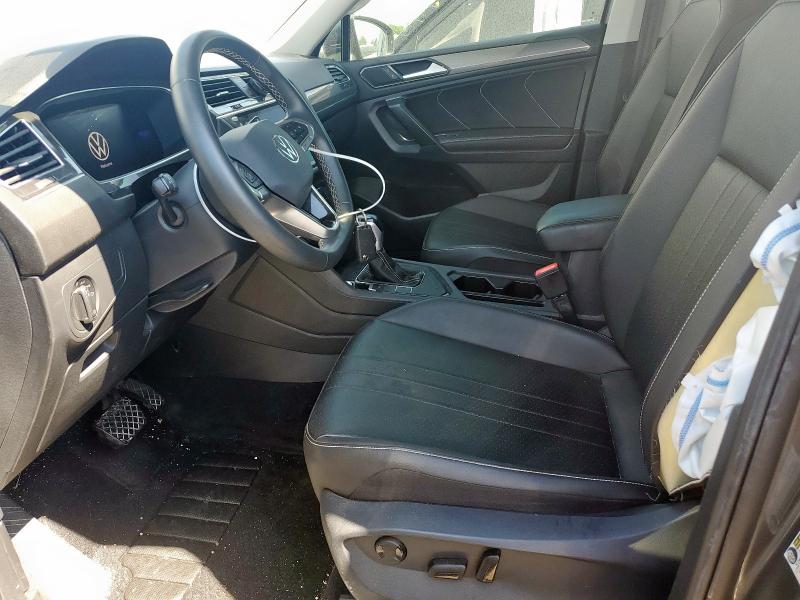 3VV3B7AX0NM157285 - 2022 VOLKSWAGEN TIGUAN SE GRAY photo 7