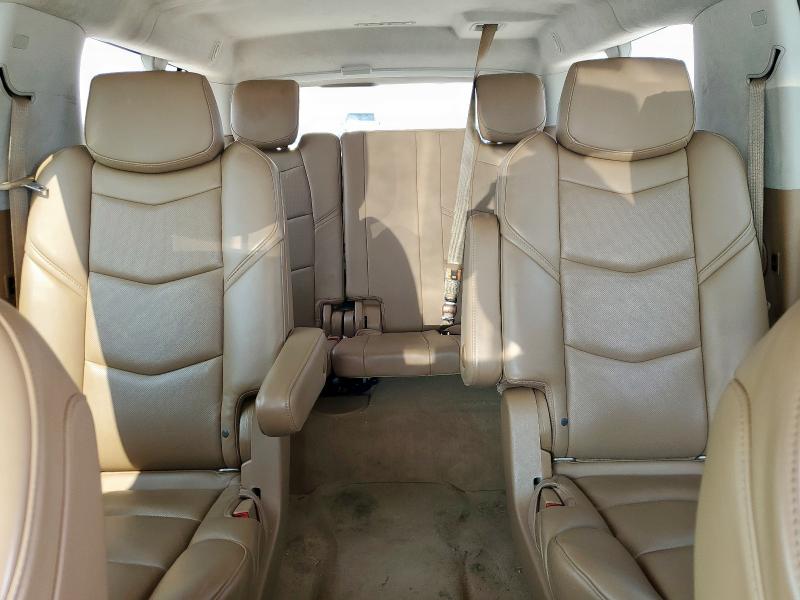 1GYS3KKJ1GR285387 - 2016 CADILLAC ESCALADE ESV PLATINUM 白色 照片 10