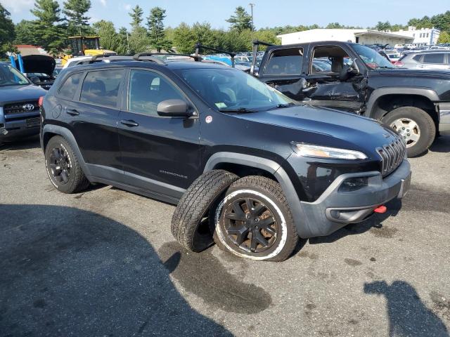1C4PJMBS9GW156367 - 2016 JEEP CHEROKEE TRAILHAWK BLACK photo 4