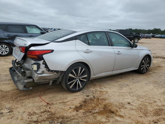 1N4BL4CV0KC236279 - 2019 NISSAN ALTIMA SR SILVER photo 3