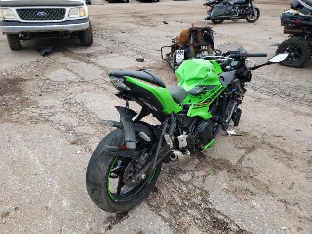 ML5EXEP17PDA96464 - 2023 KAWASAKI EX650 P GREEN photo 4