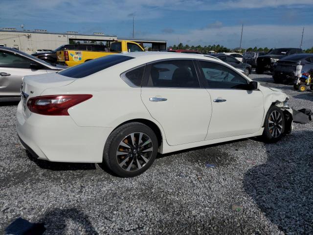 1N4AL3AP5JC262952 - 2018 NISSAN ALTIMA 2.5 أبيض صورة 3