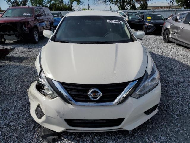 1N4AL3AP5JC262952 - 2018 NISSAN ALTIMA 2.5 أبيض صورة 5