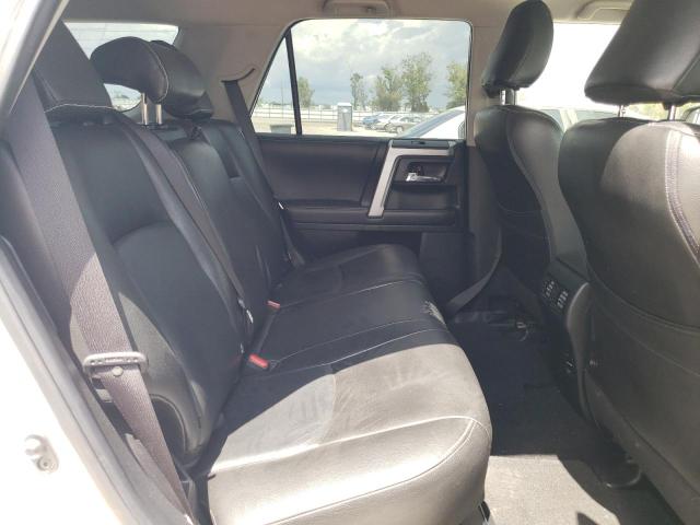 JTEBU5JR8J5532457 - 2018 TOYOTA 4RUNNER SR5/SR5 PREMIUM 白色 照片 11