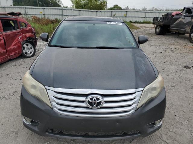 4T1BK3DBXCU447363 - 2012 TOYOTA AVALON BASE GRAY photo 5