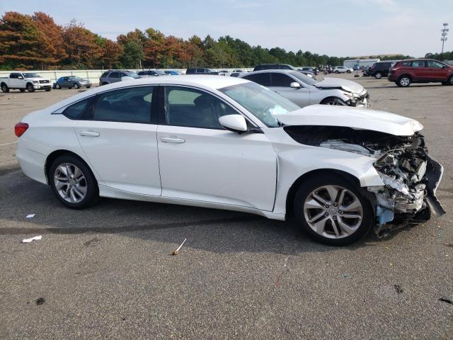 1HGCV1F18KA128523 - 2019 HONDA ACCORD LX WHITE photo 4