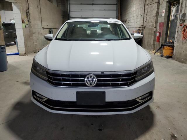1VWGT7A36HC059441 - 2017 VOLKSWAGEN PASSAT SE أبيض صورة 5