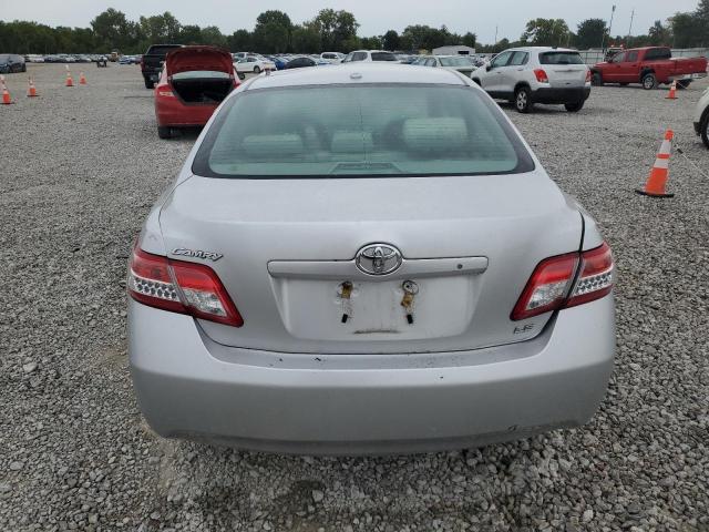 4T1BF3EK8AU037774 - 2010 TOYOTA CAMRY BASE Մոխրագույն լուսանկար 6