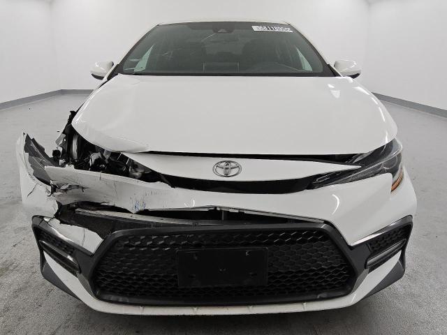 5YFS4RCE5LP034065 - 2020 TOYOTA COROLLA SE 白色 照片 5