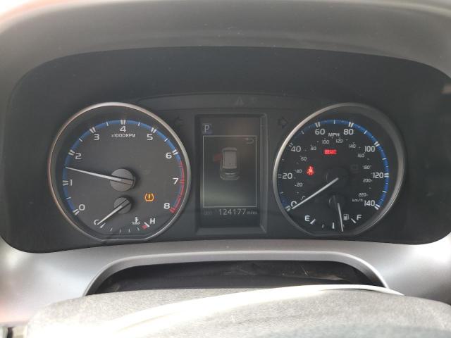 JTMRFREV6HJ128490 - 2017 TOYOTA RAV4 XLE WHITE photo 9