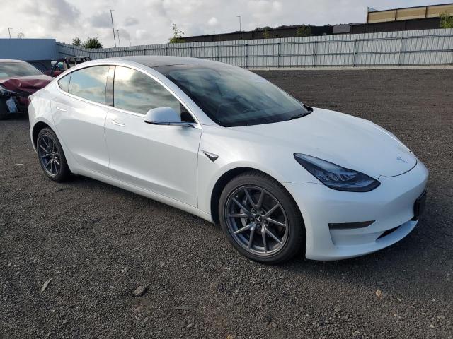 5YJ3E1EB8LF787090 - 2020 TESLA MODEL 3 白色 照片 4
