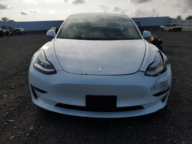 5YJ3E1EB8LF787090 - 2020 TESLA MODEL 3 白色 照片 5
