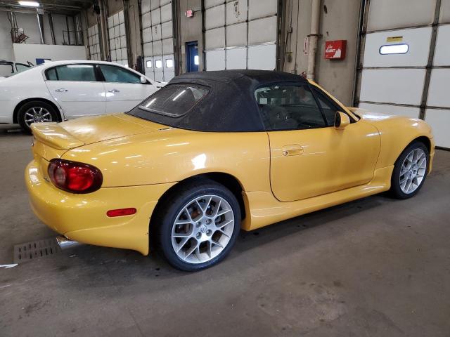 JM1NB353220226323 - 2002 MAZDA MX-5 MIATA BASE YELLOW photo 3