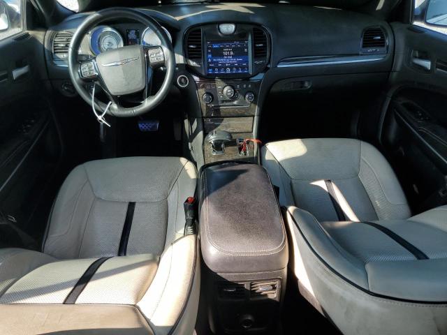 2C3CCAAG3DH735440 - 2013 CHRYSLER 300 WHITE photo 8