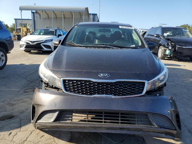 3KPFL4A73HE140874 - 2017 KIA FORTE LX CHARCOAL photo 5