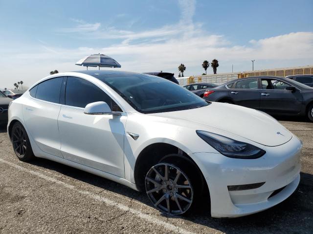 5YJ3E1EB4LF801664 - 2020 TESLA MODEL 3 Weiß Foto 4