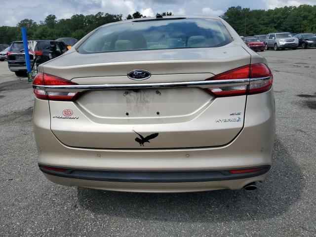 3FA6P0LU2JR250612 - 2018 FORD FUSION SE HYBRID GOLD photo 6