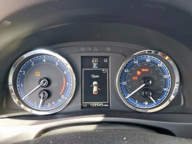 5YFBURHE7KP925949 - 2019 TOYOTA COROLLA L SILVER photo 9