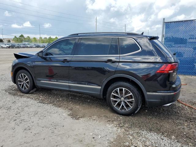 3VV3B7AX0JM194007 - 2018 VOLKSWAGEN TIGUAN SE BLACK photo 2