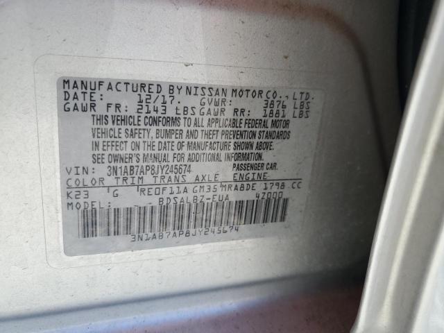 3N1AB7AP8JY245674 - 2018 NISSAN SENTRA S 银色 照片 13