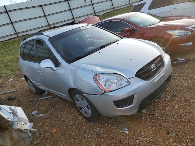 KNAFG528X97272983 - 2009 KIA RONDO BASE SILVER photo 4