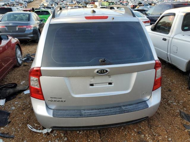 KNAFG528X97272983 - 2009 KIA RONDO BASE SILVER photo 6