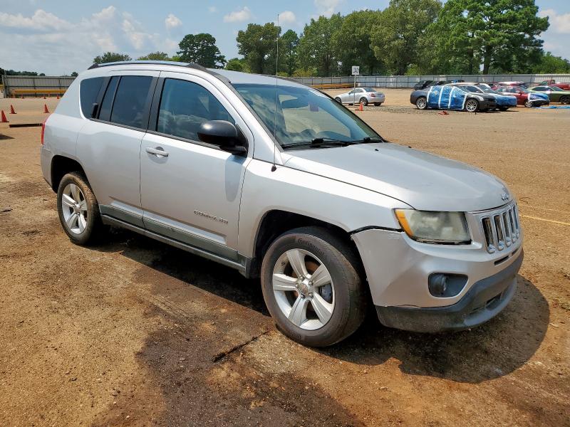 1J4NT1FB1BD260117 - 2011 JEEP COMPASS SPORT SILVER photo 4
