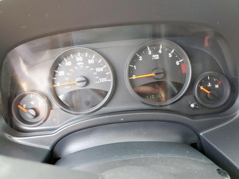 1J4NT1FB1BD260117 - 2011 JEEP COMPASS SPORT SILVER photo 9