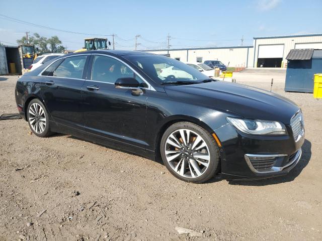 3LN6L5FC7JR607347 - 2018 LINCOLN MKZ RESERVE შავი ფოტო 4
