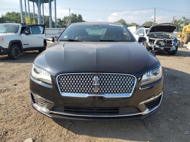 3LN6L5FC7JR607347 - 2018 LINCOLN MKZ RESERVE შავი ფოტო 5