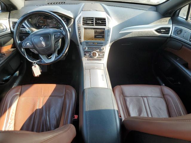 3LN6L5FC7JR607347 - 2018 LINCOLN MKZ RESERVE შავი ფოტო 8