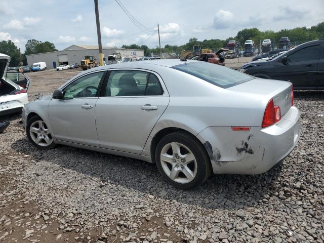 1G1ZB5E15BF397858 - 2011 CHEVROLET MALIBU LS ვერცხლისფერი ფოტო 2