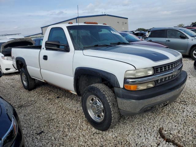 1GCGK24U3YE104207 - 2000 CHEVROLET SILVERADO K2500 WHITE photo 4