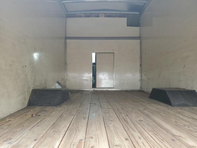 1GB0GRFF7G1207473 - 2016 CHEVROLET EXPRESS G3 WHITE photo 10