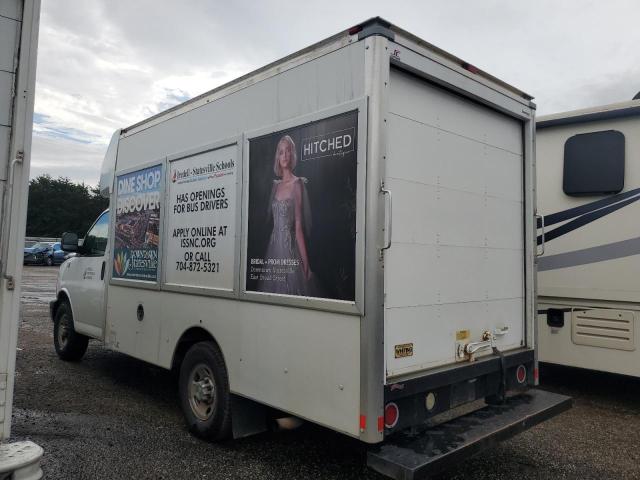 1GB0GRFF7G1207473 - 2016 CHEVROLET EXPRESS G3 WHITE photo 2