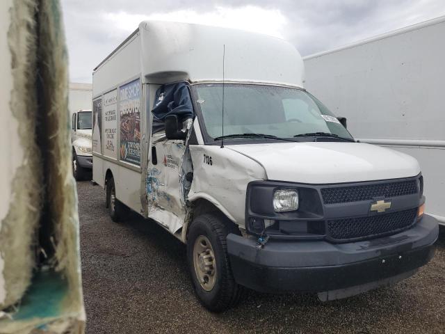 1GB0GRFF7G1207473 - 2016 CHEVROLET EXPRESS G3 WHITE photo 4