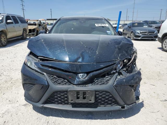 JTNB11HK8J3012829 - 2018 TOYOTA CAMRY L BLUE photo 5