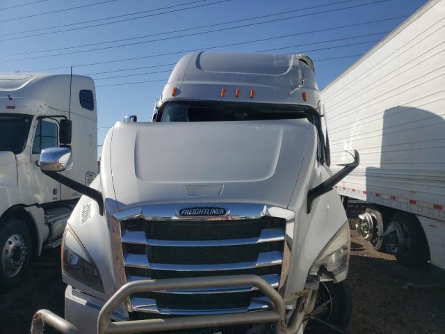 1FUJHHDR5MLMJ2657 - 2021 FREIGHTLINER CASCADIA 1 Gümüş foto 9