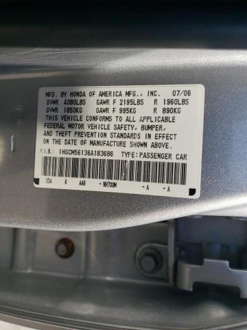 1HGCM56136A183686 - 2006 HONDA ACCORD VALUE SILVER photo 12