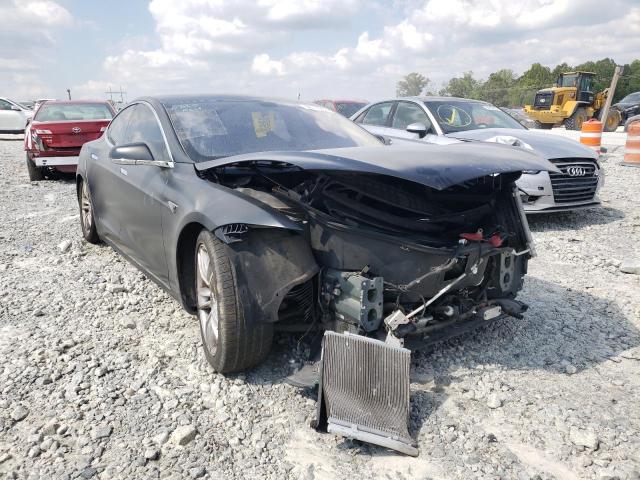 5YJSA1AG1DFP04867 - 2013 TESLA MODEL S Սև լուսանկար 4