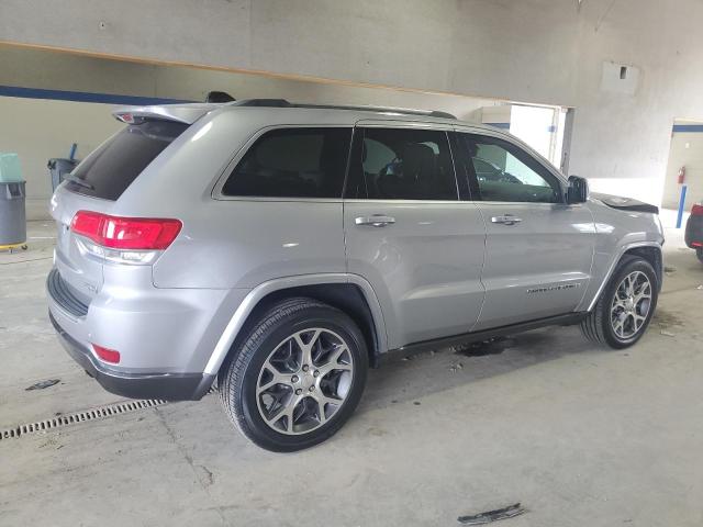 1C4RJEBG0JC247207 - 2018 JEEP GRAND CHEROKEE LIMITED Gümüş foto 3