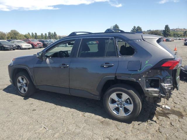 2T3W1RFV6KW021822 - 2019 TOYOTA RAV4 XLE رمادي صورة 2