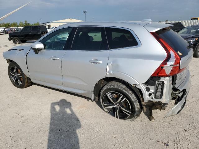 LYV102RM8KB288670 - 2019 VOLVO XC60 T5 R-DESIGN SILVER photo 2