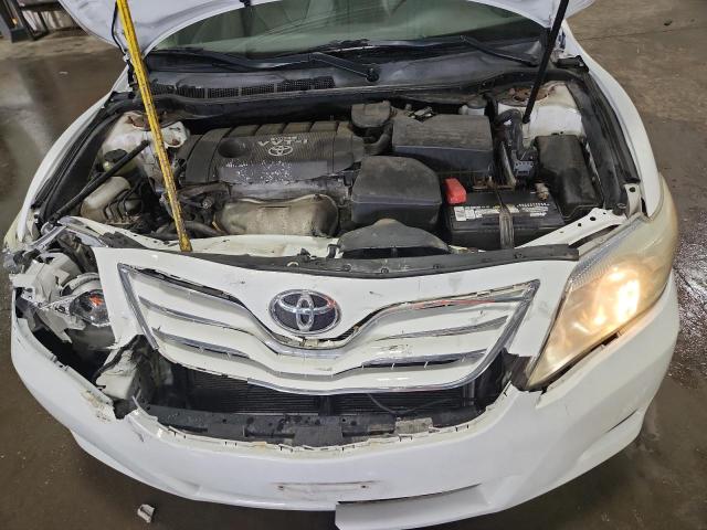 4T4BF3EK6AR055972 - 2010 TOYOTA CAMRY BASE თეთრი ფოტო 11