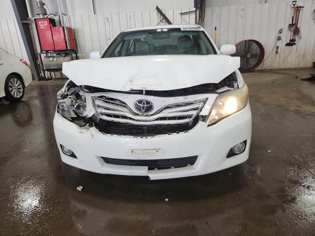 4T4BF3EK6AR055972 - 2010 TOYOTA CAMRY BASE თეთრი ფოტო 5