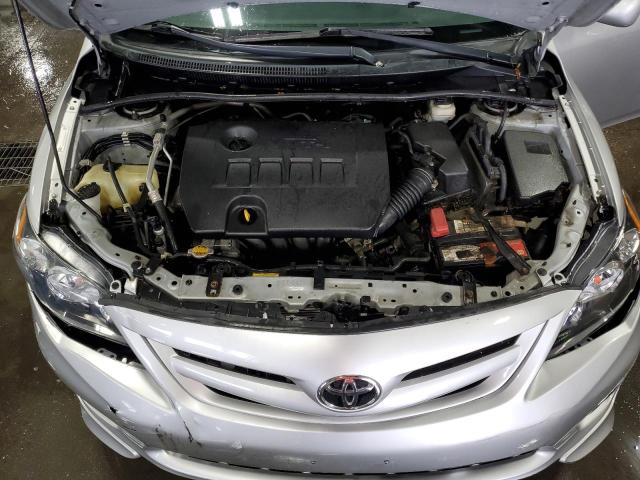 2T1BU4EE3BC723603 - 2011 TOYOTA COROLLA BASE Argent photo 11