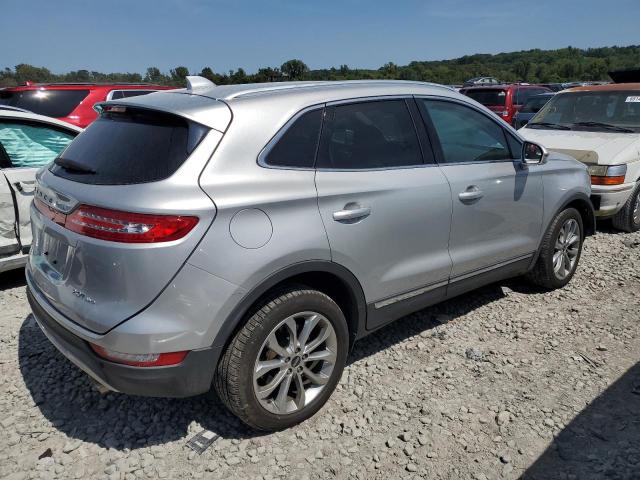 5LMCJ2D90HUL61983 - 2017 LINCOLN MKC SELECT Արծաթագույն լուսանկար 3