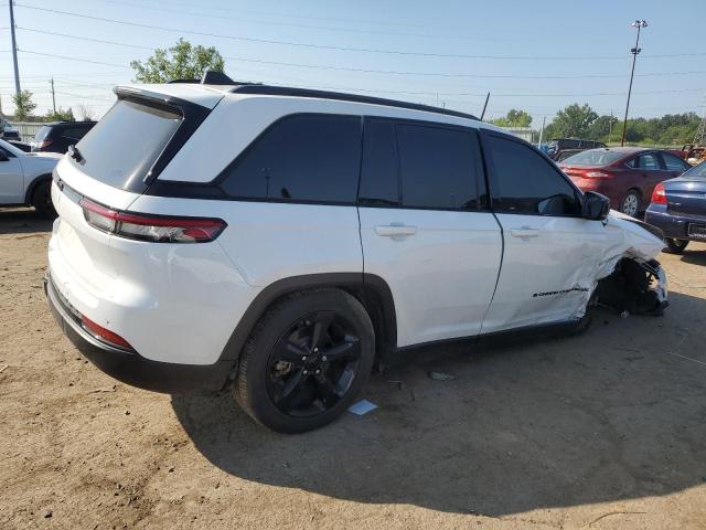 1C4RJHAG6RC151077 - 2024 JEEP GRAND CHEROKEE LAREDO თეთრი ფოტო 3