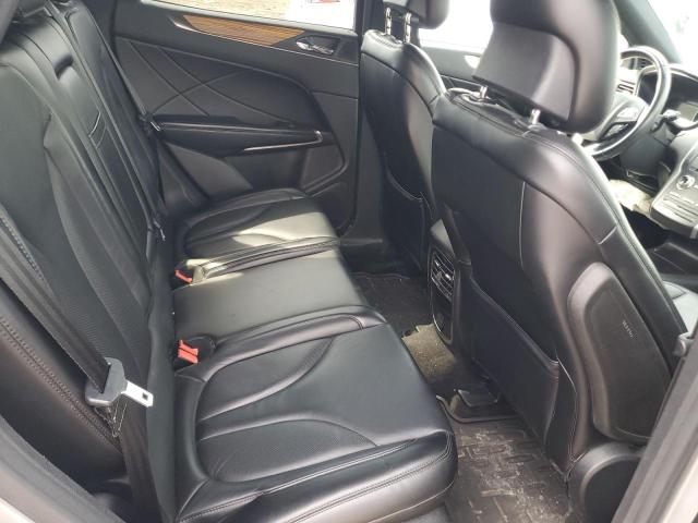5LMCJ2C96GUJ30568 - 2016 LINCOLN MKC SELECT Արծաթագույն լուսանկար 11