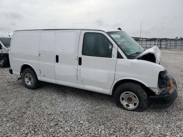 1GCZGGFG9L1177144 - 2020 CHEVROLET EXPRESS G3 WHITE photo 4